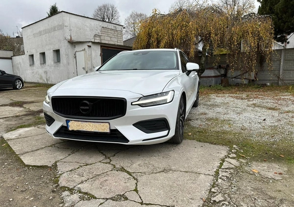 Volvo V60 cena 111900 przebieg: 113315, rok produkcji 2019 z Buk małe 154